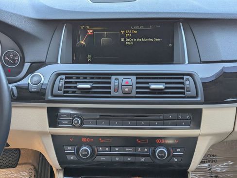 Used 2015 BMW 528i Sedan image 17