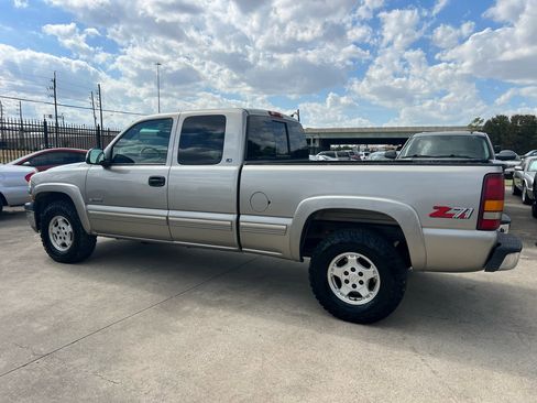 Used 2000 Chevrolet Silverado 1500 LS image 47
