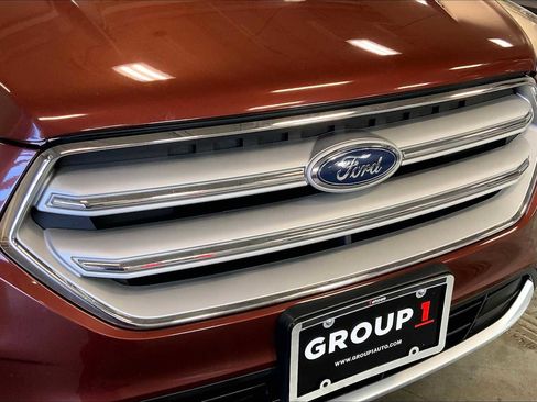 Used 2018 Ford Escape SEL image 31