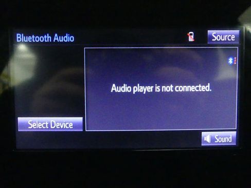 Used 2018 Toyota Corolla SE image 11