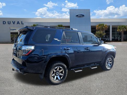 Used 2019 Toyota 4Runner TRD Off-Road Premium image 4