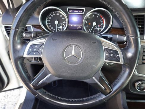 Used 2013 Mercedes-Benz GL 450 4MATIC image 12