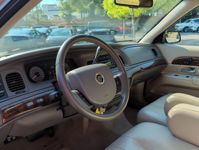 Used 2007 Mercury Grand Marquis LS RWD image 9