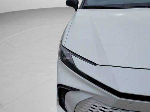 Used 2025 Toyota Camry XSE image 10