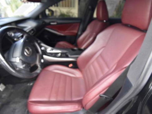 Used 2017 Lexus IS 200t F Sport image 2