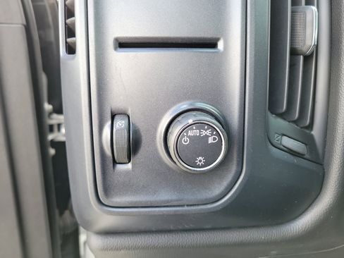 Used 2014 Chevrolet Silverado 1500 W/T RWD image 22