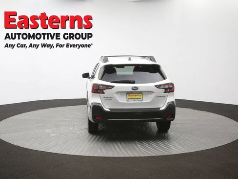 Used 2023 Subaru Outback Premium AWD/4WD image 37