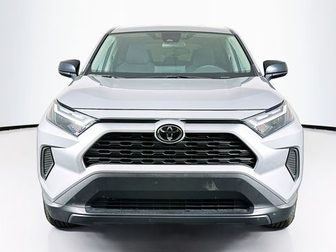 Used 2024 Toyota RAV4 LE image 2