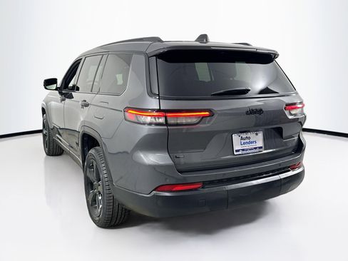 Used 2022 Jeep Grand Cherokee L Altitude image 7