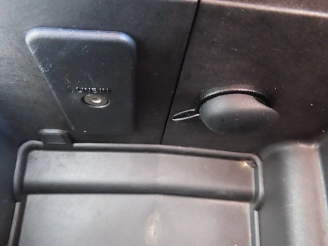Used 2011 Ford Fusion SE FWD image 25