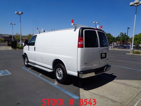 Used 2024 GMC Savana 2500 w/ Driver Convenience Package RWD image 3