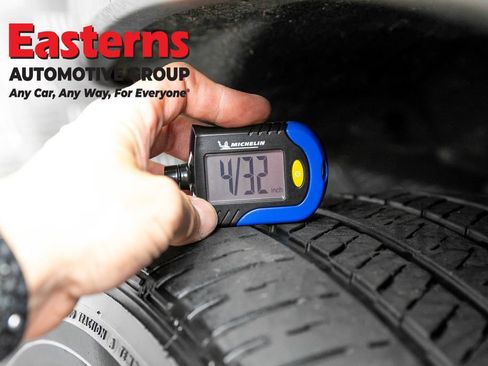 Used 2023 Jeep Grand Cherokee 4WD 4xe image 31