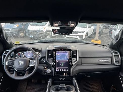 Used 2025 RAM 1500 Laramie w/ Sport Appearance Package AWD/4WD image 10