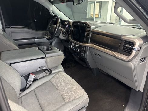Used 2022 Ford F150 XLT w/ Equipment Group 302A High RWD image 10