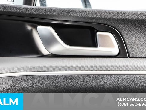 Used 2023 Kia K5 LXS image 44