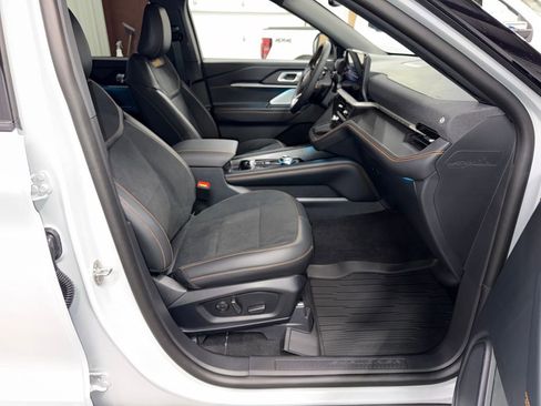 New 2026 Ford Explorer Tremor AWD/4WD image 22