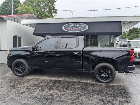 Used 2023 Chevrolet Silverado 1500 Custom w/ LPO, Dark Essentials Package AWD/4WD image 2
