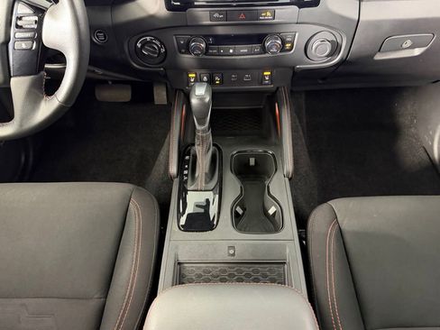 Used 2023 Nissan Frontier PRO-4X w/ Pro Convenience Package image 16