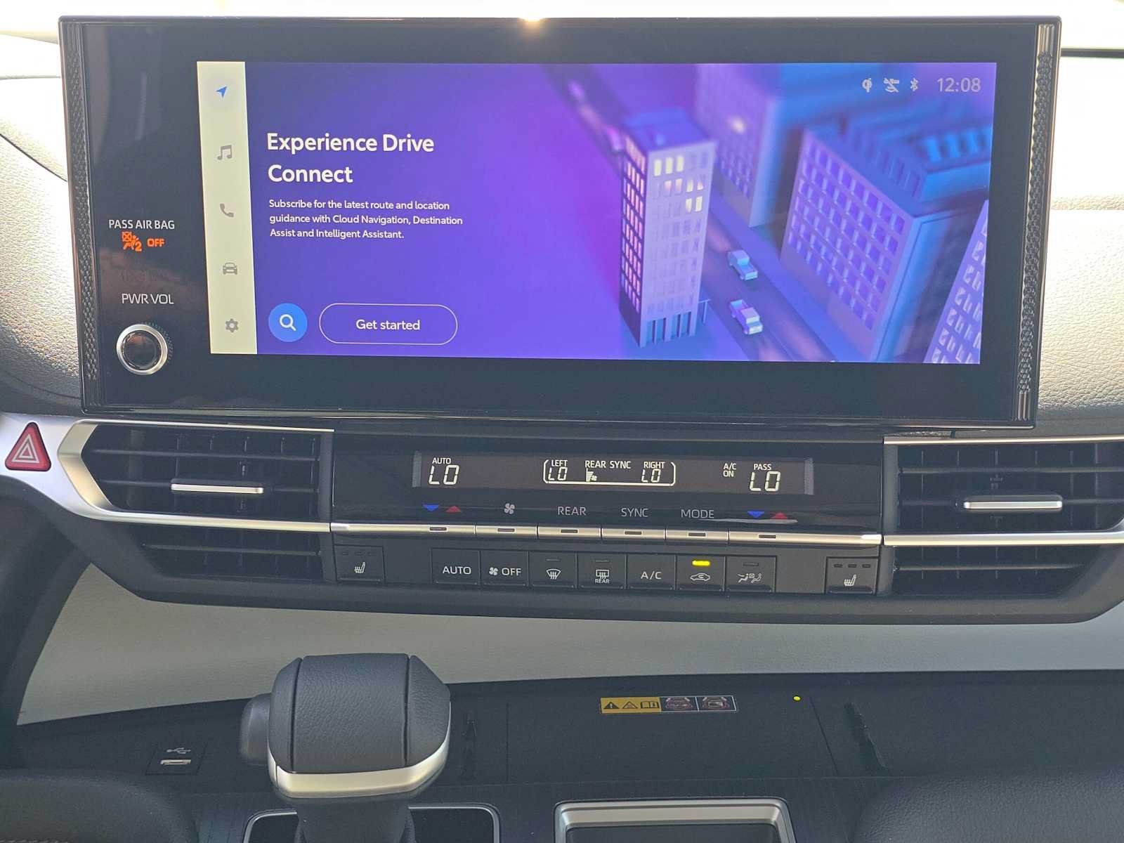 Certified 2026 Toyota Sienna XLE FWD image 29