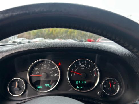 Used 2015 Jeep Wrangler Unlimited Sport w/ Quick Order Package 24S image 17