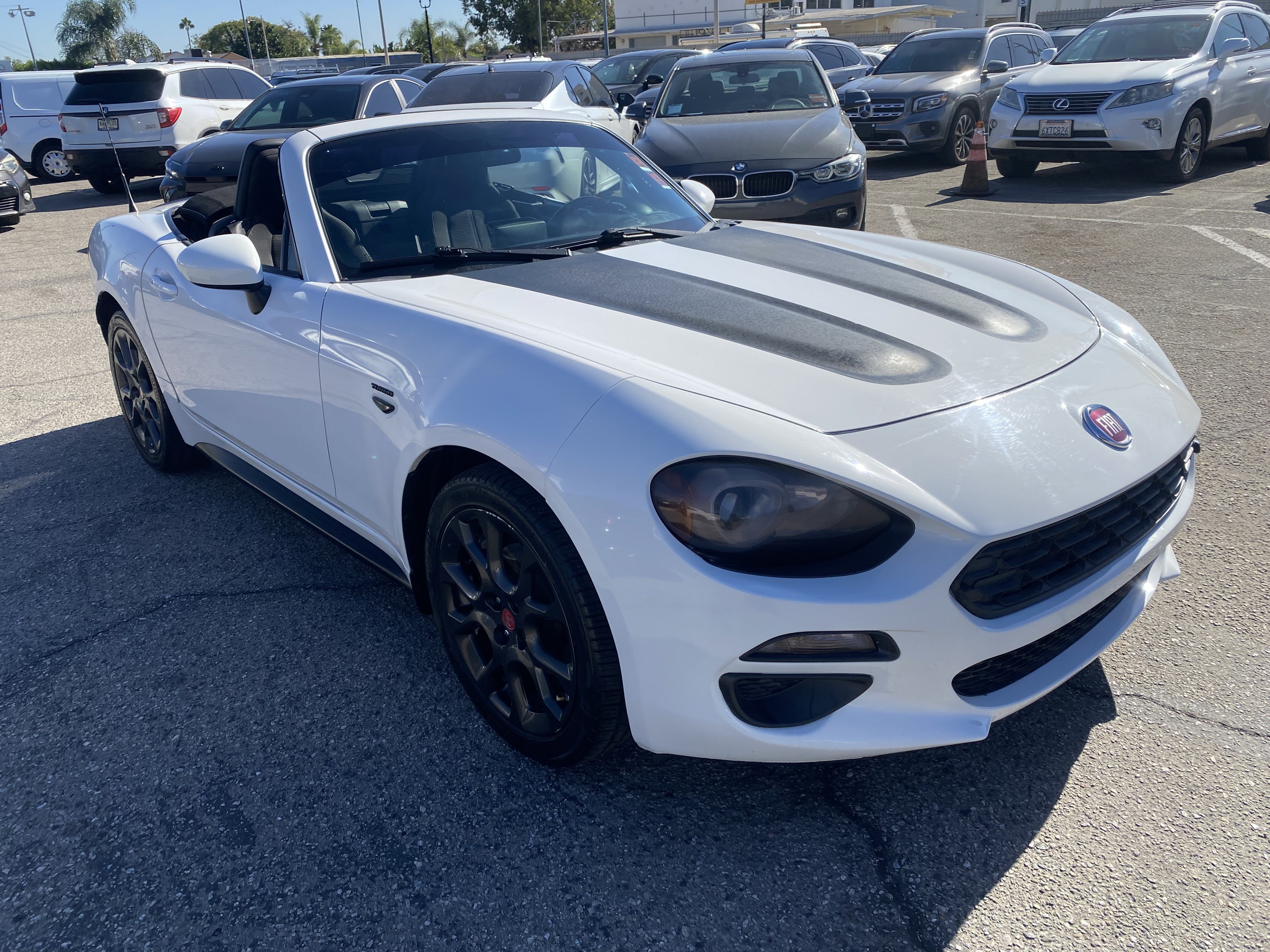 Used 2017 FIAT 124 Spider Classica RWD image 7