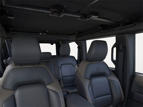 New 2025 Ford Bronco Big Bend w/ Black Diamond Package image 38
