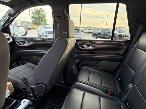 Used 2022 Chevrolet Tahoe 4WD w/ Remote Keyless Entry Package image 12