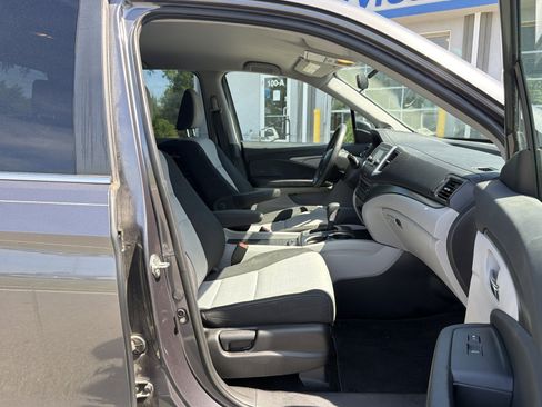 Used 2019 Honda Ridgeline RT image 31