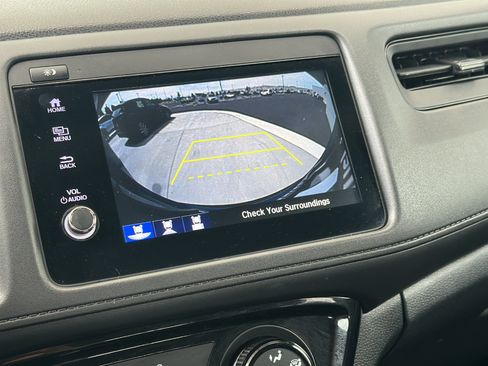 Used 2022 Honda HR-V Sport image 17