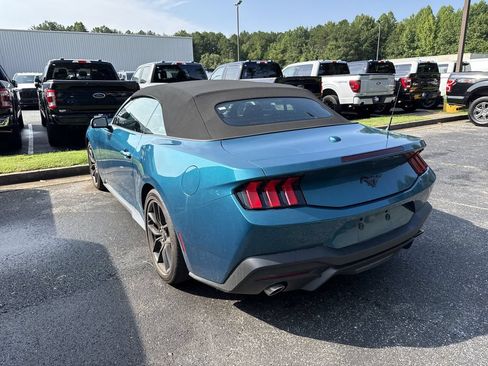 Used 2026 Ford Mustang Premium RWD image 13