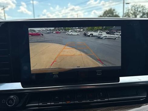 Certified 2022 Chevrolet Silverado 1500 LT image 29