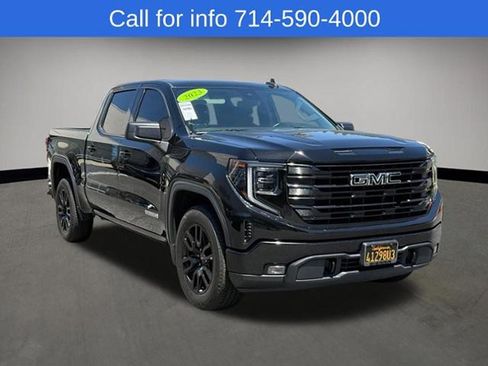 Used 2023 GMC Sierra 1500 Elevation RWD image 1