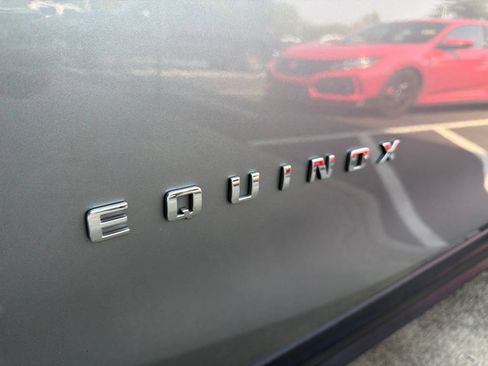 Used 2024 Chevrolet Equinox LT AWD/4WD image 25