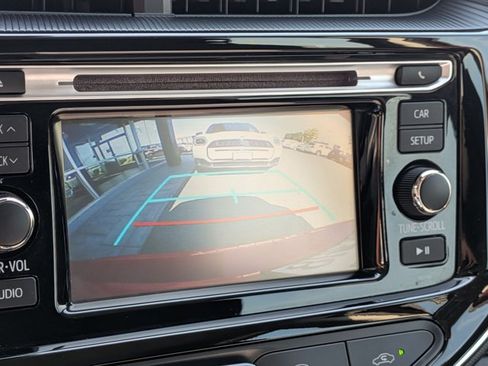Used 2019 Toyota Prius C w/ Carpet Mat Package FWD image 13