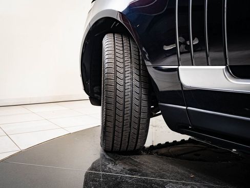 Used 2016 Land Rover Range Rover Supercharged image 42