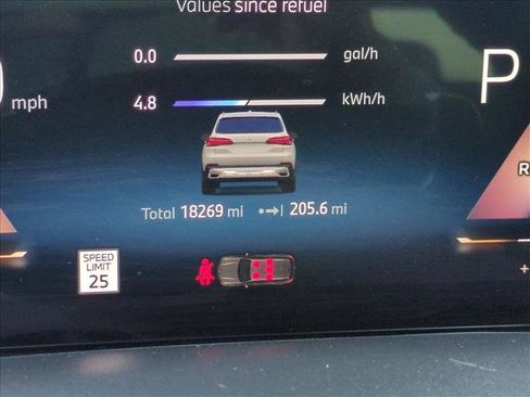 Certified 2024 BMW X5 xDrive50e w/ Executive Package image 11