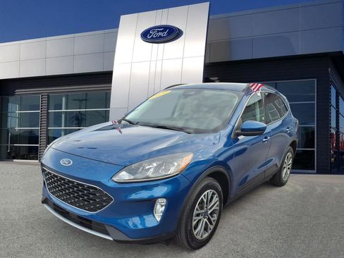 Certified 2022 Ford Escape SEL AWD/4WD image 4