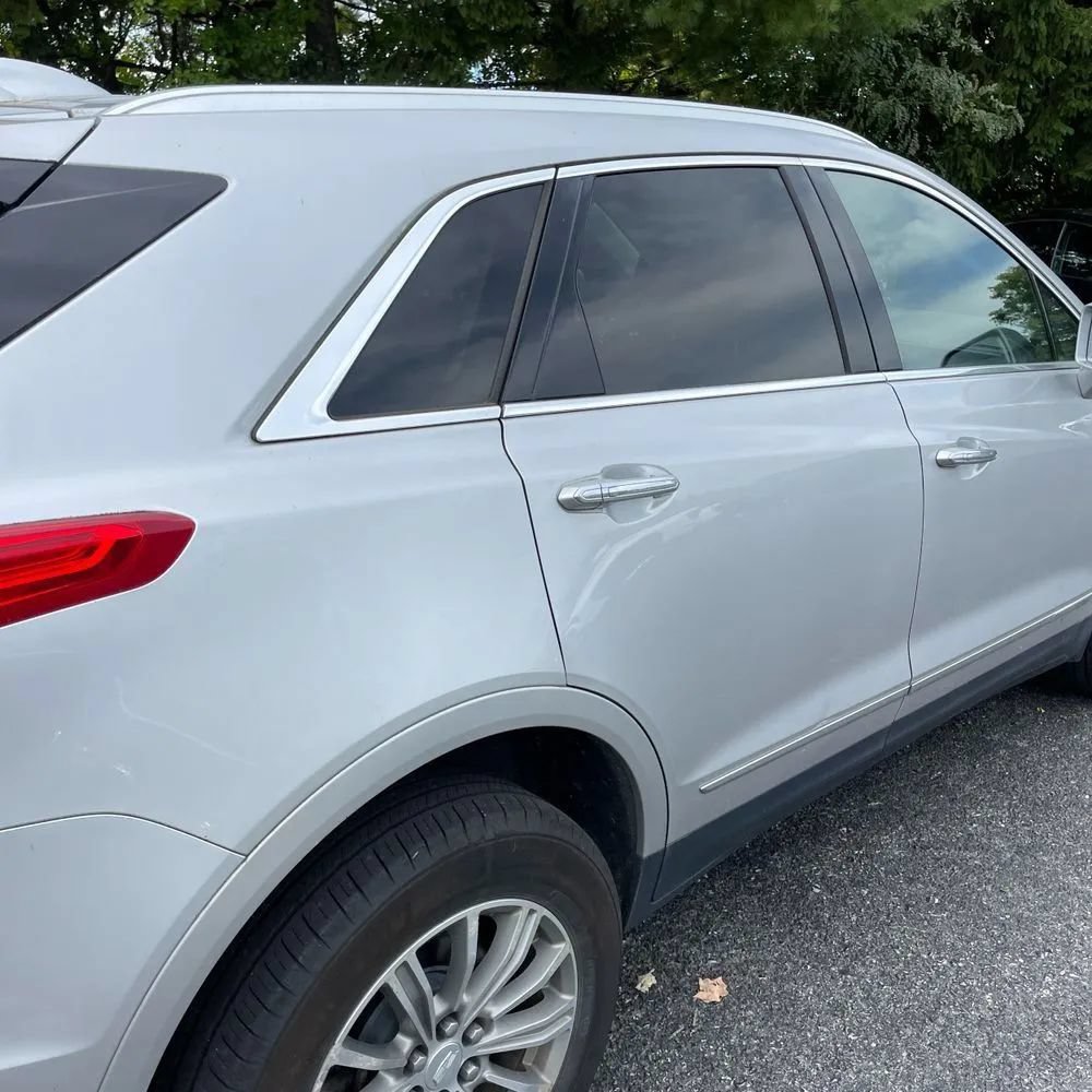 Used 2018 Cadillac XT5 Luxury w/ Driver Awareness Package AWD/4WD image 9