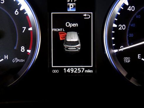 Used 2016 Toyota Highlander Limited image 52