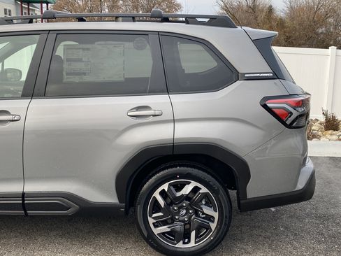 New 2025 Subaru Forester Limited image 4