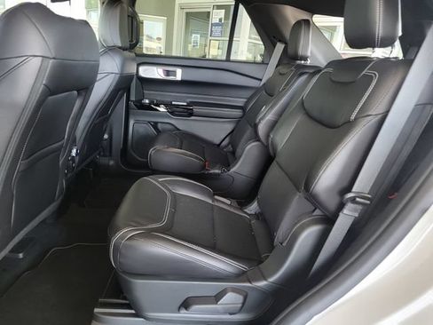 Used 2023 Ford Explorer ST w/ Equipment Group 401A AWD/4WD image 14