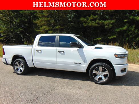 Certified 2025 RAM 1500 Tradesman image 11