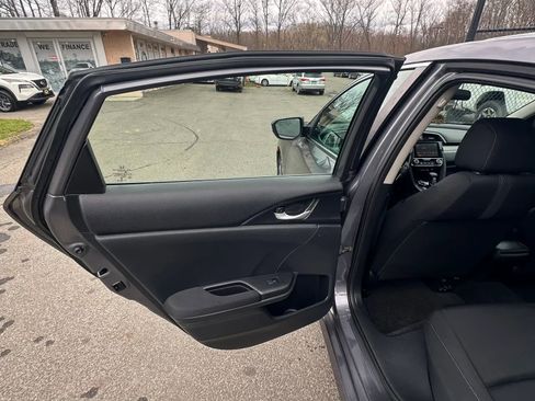 Used 2018 Honda Civic EX image 23