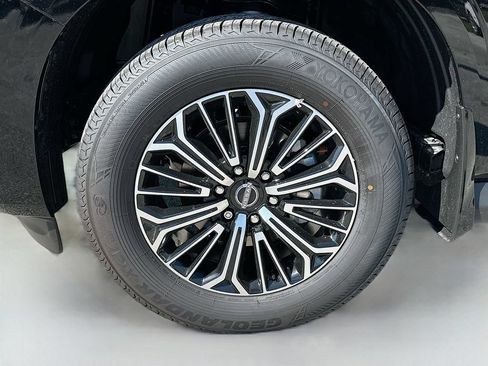 New 2026 Nissan Armada SL w/ Captain's Chari Seat Package RWD image 35