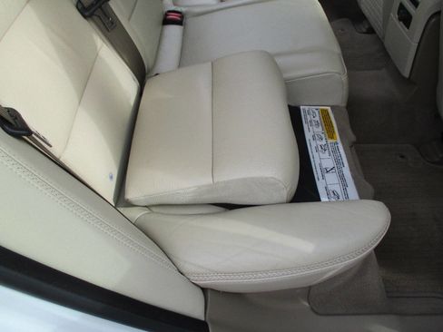 Used 2012 Volvo XC70 3.2 AWD/4WD image 27