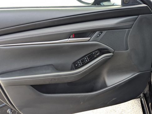 Used 2025 MAZDA MAZDA3 s image 11