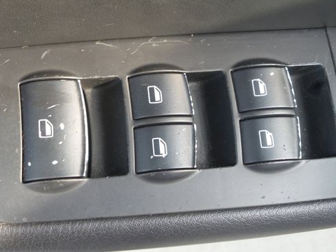 Used 2006 Audi S4 Cabriolet image 28