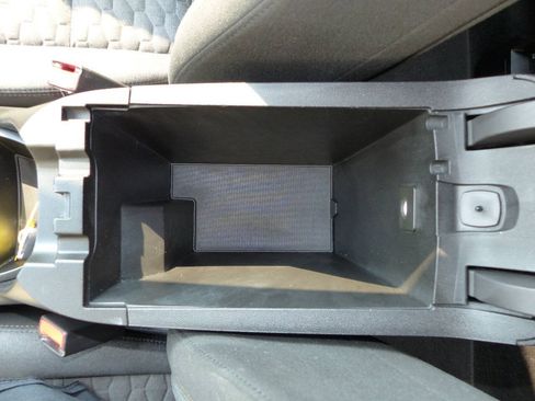 Used 2018 Chevrolet Equinox LT AWD/4WD image 57