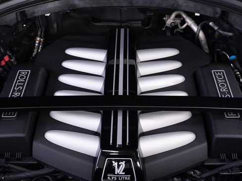 Certified 2020 Rolls-Royce Cullinan image 56