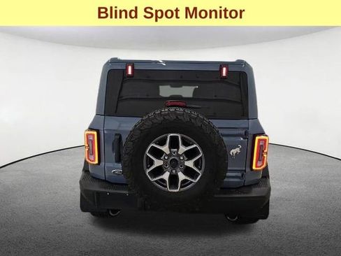 Used 2025 Ford Bronco Badlands image 7